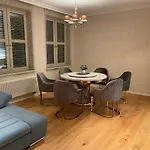 Faltom 7 Centrum Abrahama Parking Gdynia