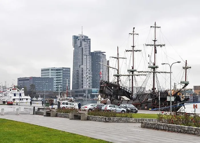 Faltom 7 Centrum Abrahama Gdynia